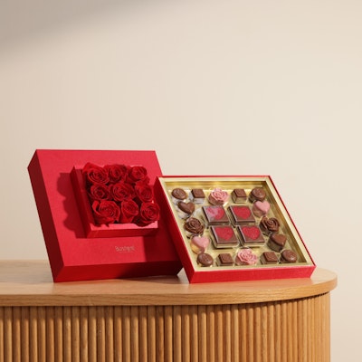 باقة آي لوف يو ورد أحمر وباتشي - هدايا الطائف