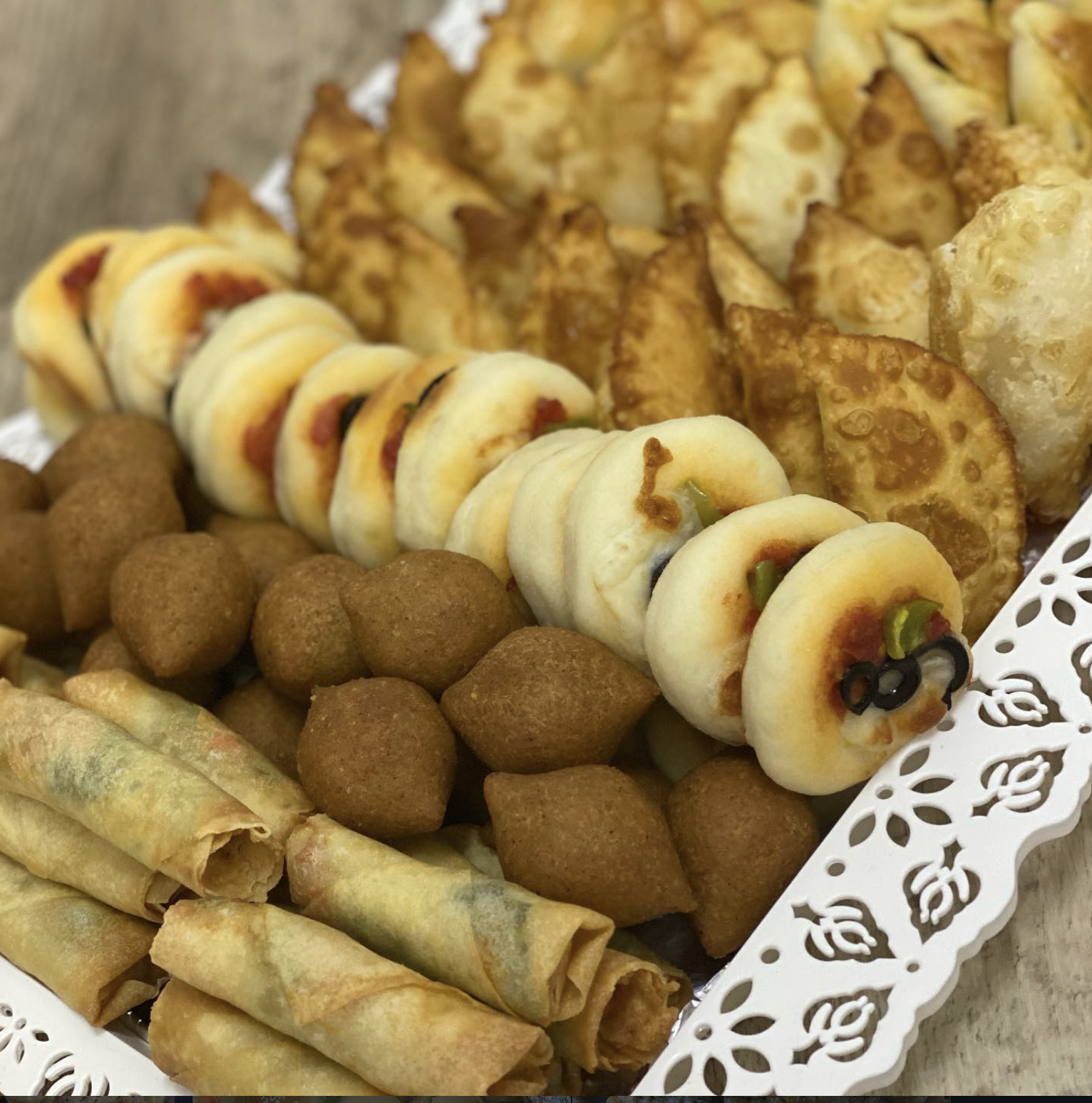 صينية مشكلة - فطائر ومقبلات الطائف